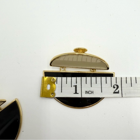 VINTAGE MONET BLACK AND WHITE ENAMEL HALF MOON CLIP-ON EARRINGS - Picture 7 of 8